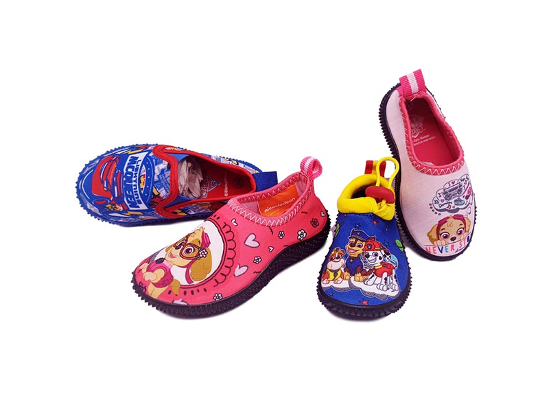 AQUA SHOES