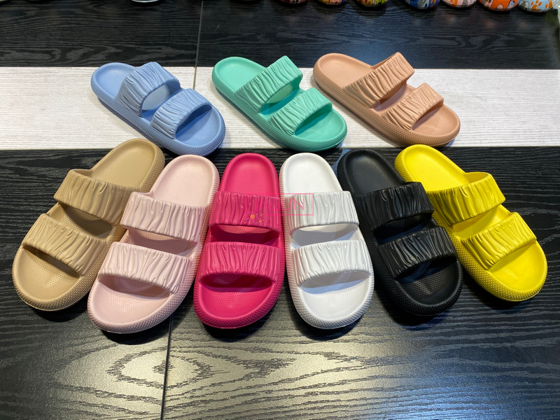 INJECTION MEN SLIPPERS