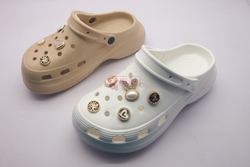 CLOGS