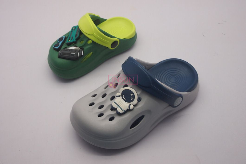 CLOGS