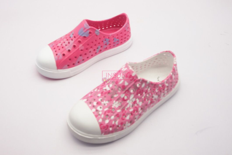 CLOGS