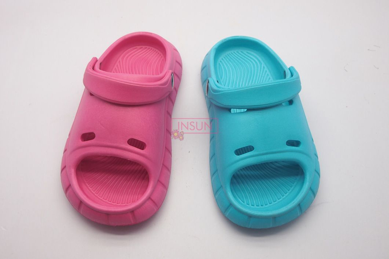 CLOGS