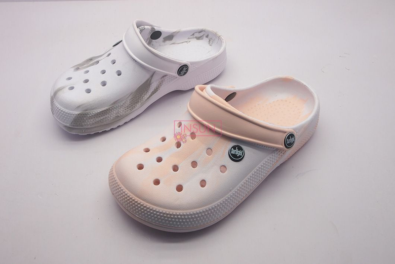 CLOGS