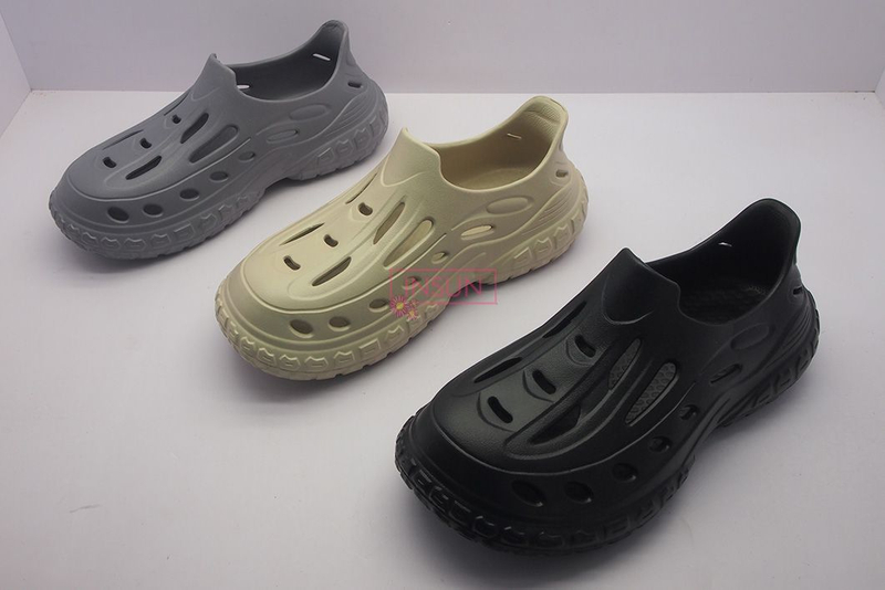 CLOGS