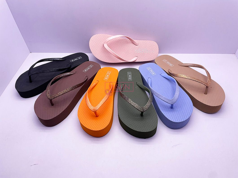 FLIP FLOPS