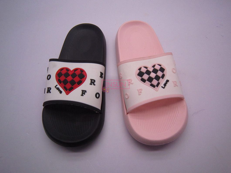 INJECTION SLIDE SLIPPERS