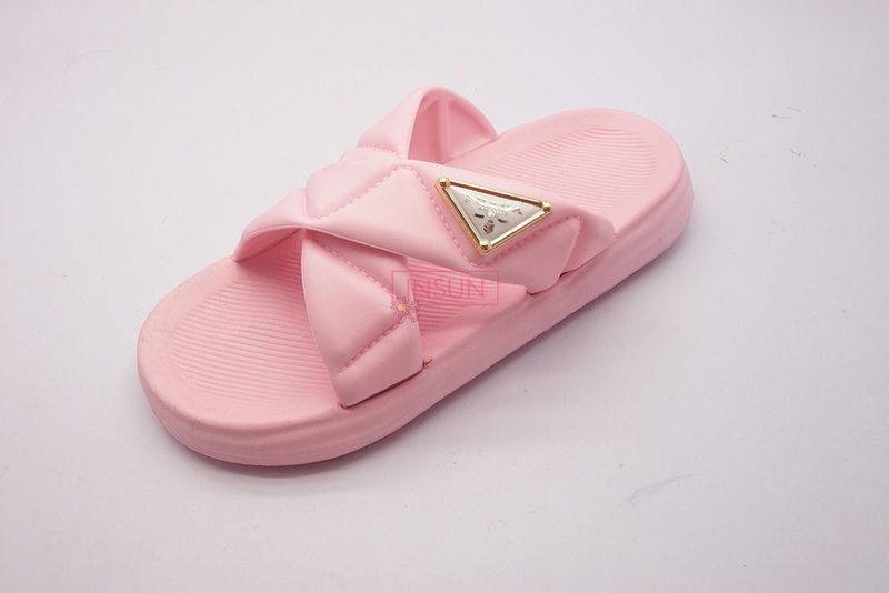 INJECTION SLIDE SLIPPERS