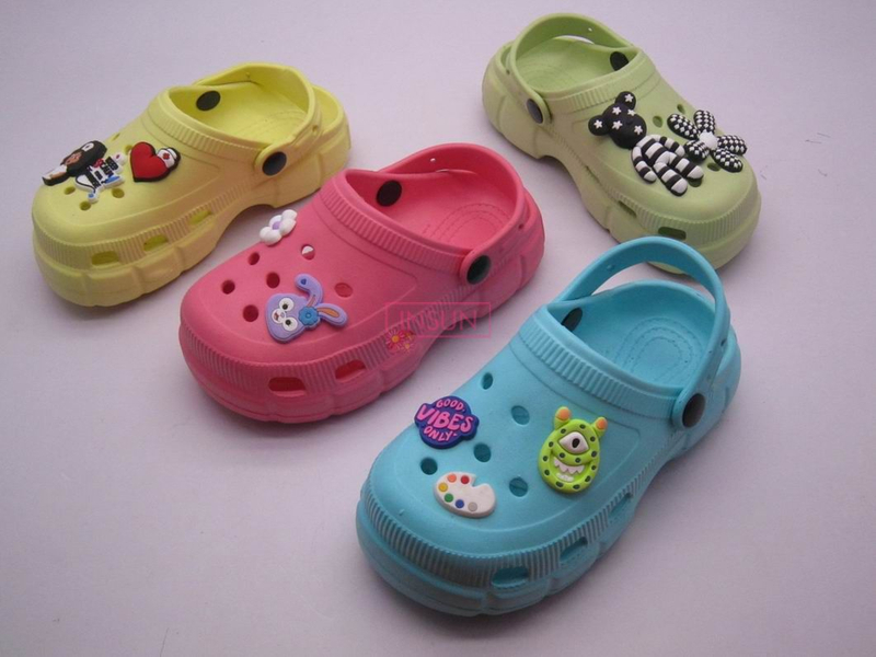 CHILD CLOG