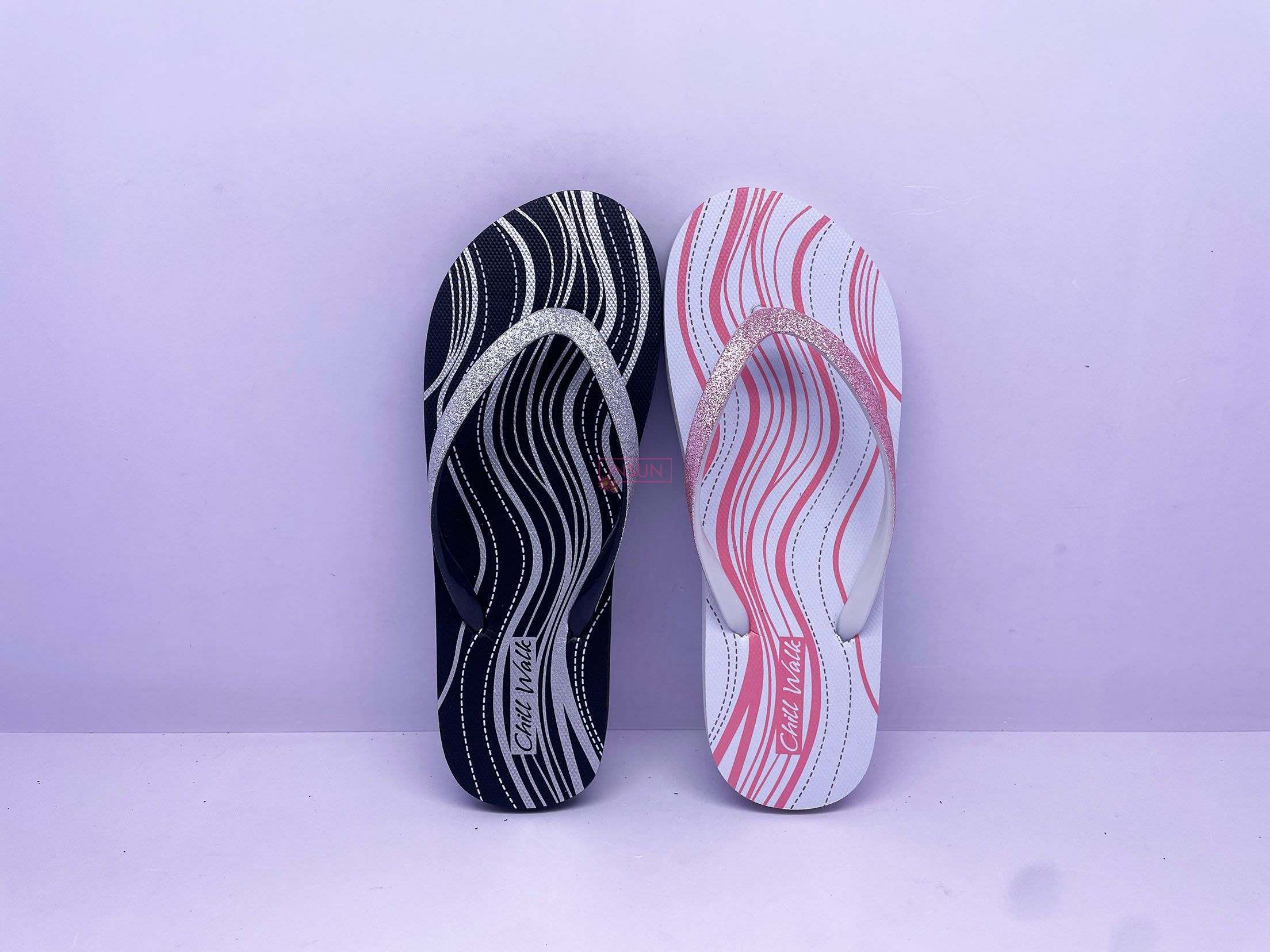 FLIP FLOPS