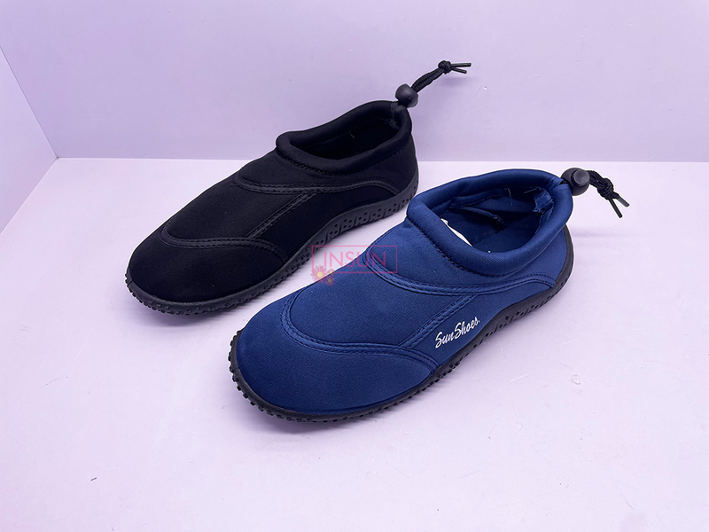 AQUA SHOES