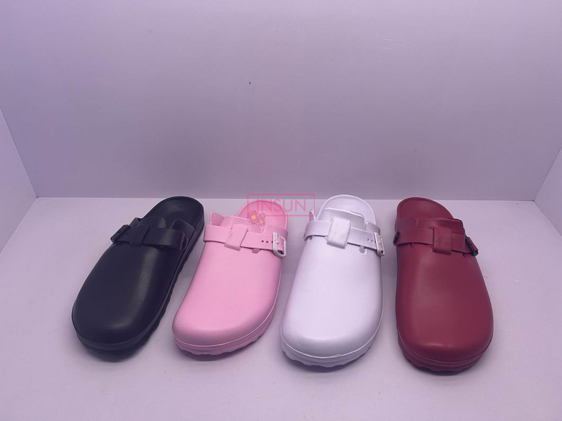 WOMEN CLOG