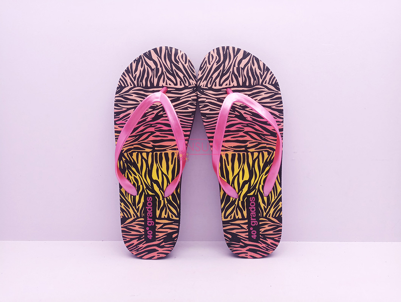 FLIP FLOPS