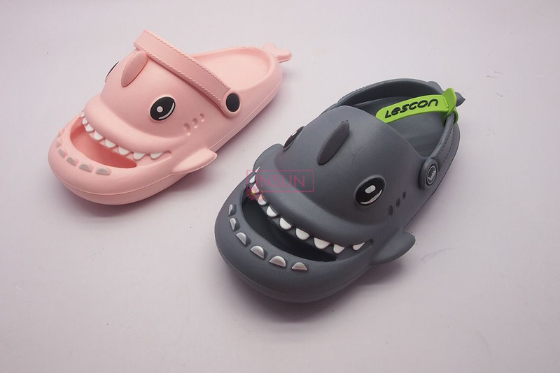 CLOGS