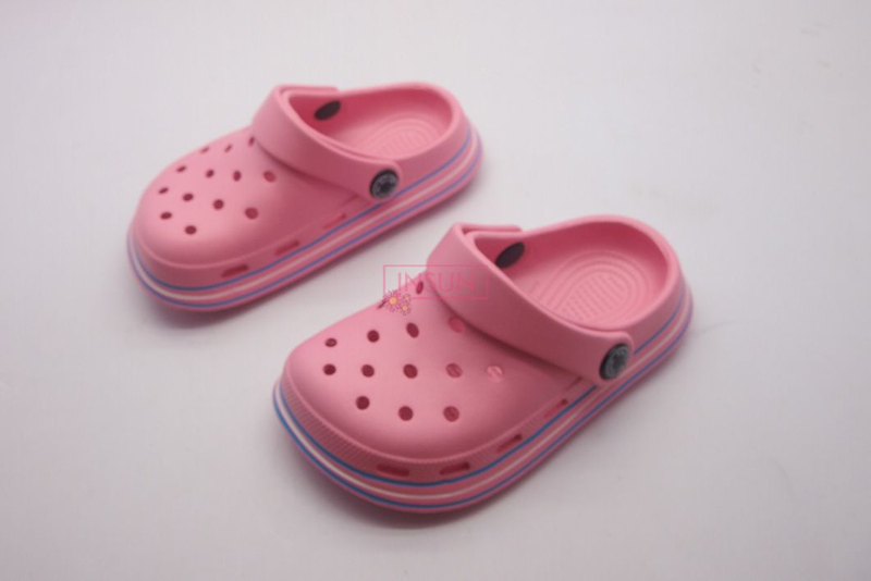 CLOGS
