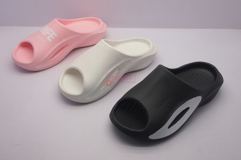 INJECTION SLIDE SLIPPERS