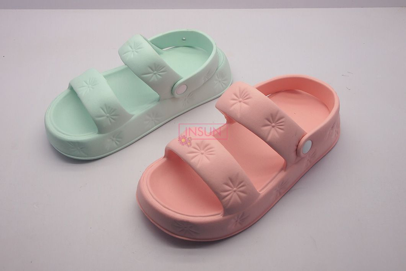 INJECTION SLIDE SLIPPERS