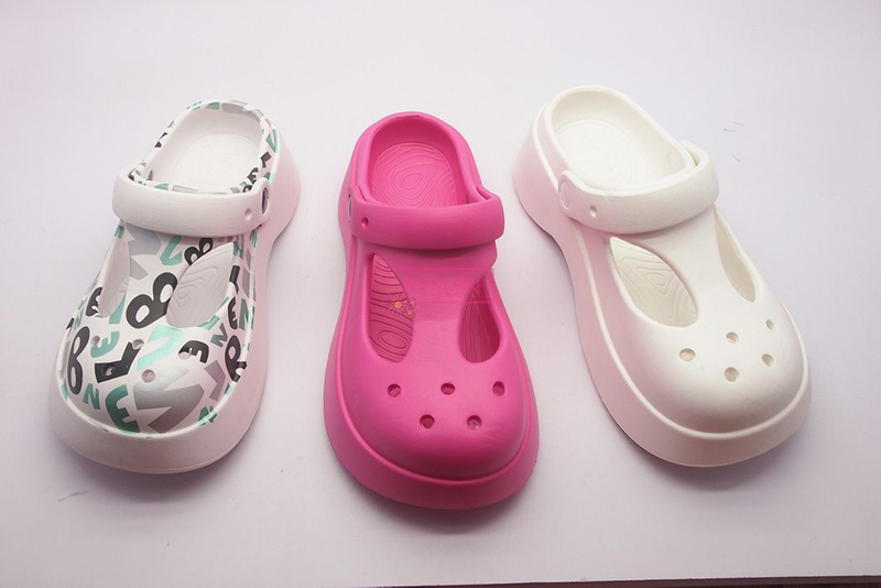 CLOGS