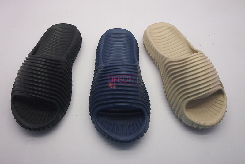 INJECTION SLIDE SLIPPERS