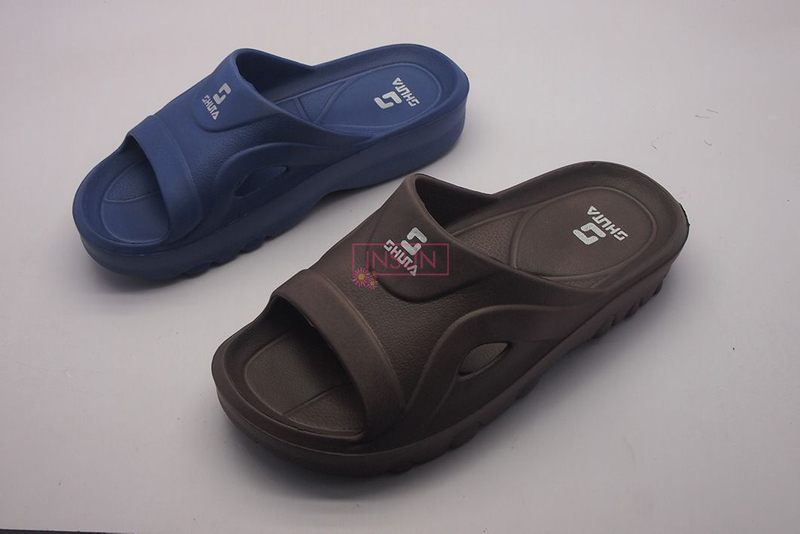 INJECTION SLIDE SLIPPERS