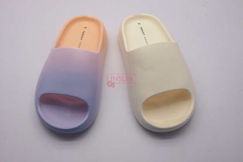 INJECTION SLIDE SLIPPERS