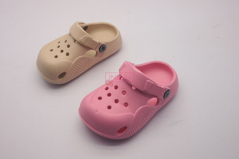 CLOGS