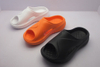 INJECTION SLIDE SLIPPERS