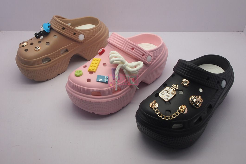 CLOGS