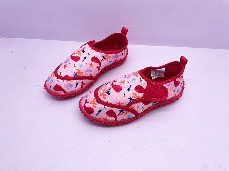AQUA SHOES