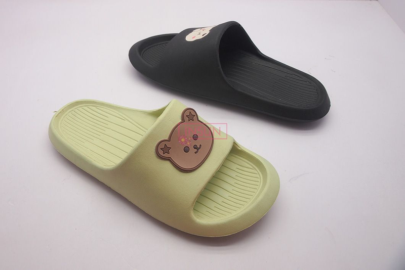 INJECTION SLIDE SLIPPERS