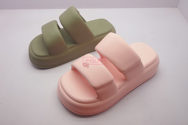 INJECTION SLIDE SLIPPERS