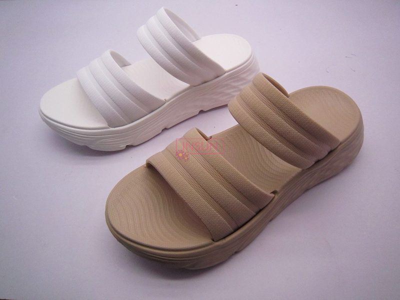 INJECTION SLIDE SLIPPERS