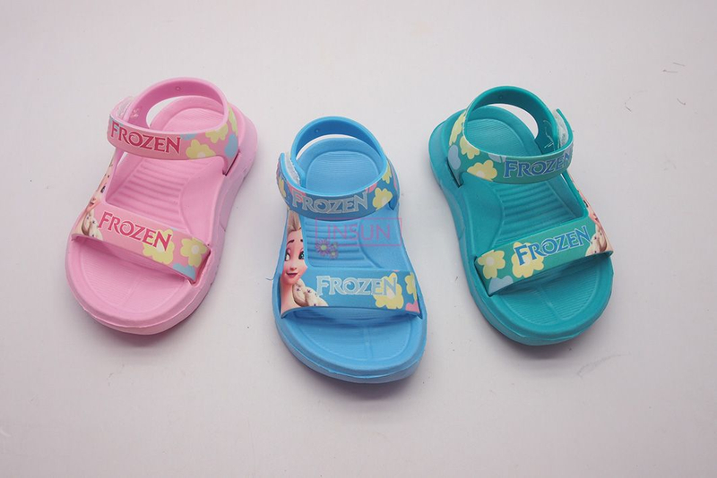 INJECTION SLIDE SLIPPERS