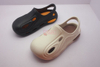 MEN CLOGS