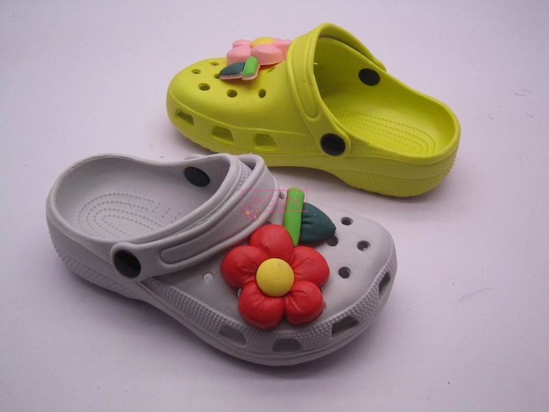 CHILD CLOG