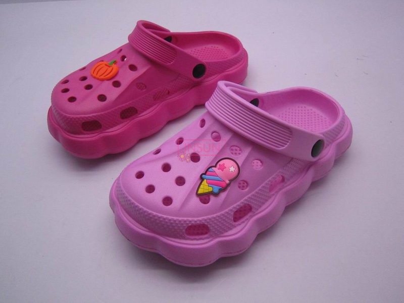 CHILD CLOG