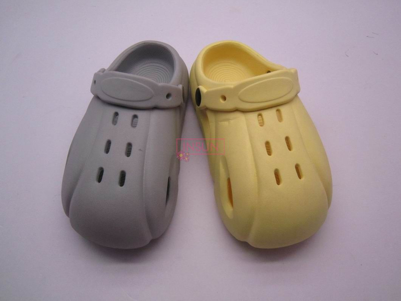 CHILD CLOG