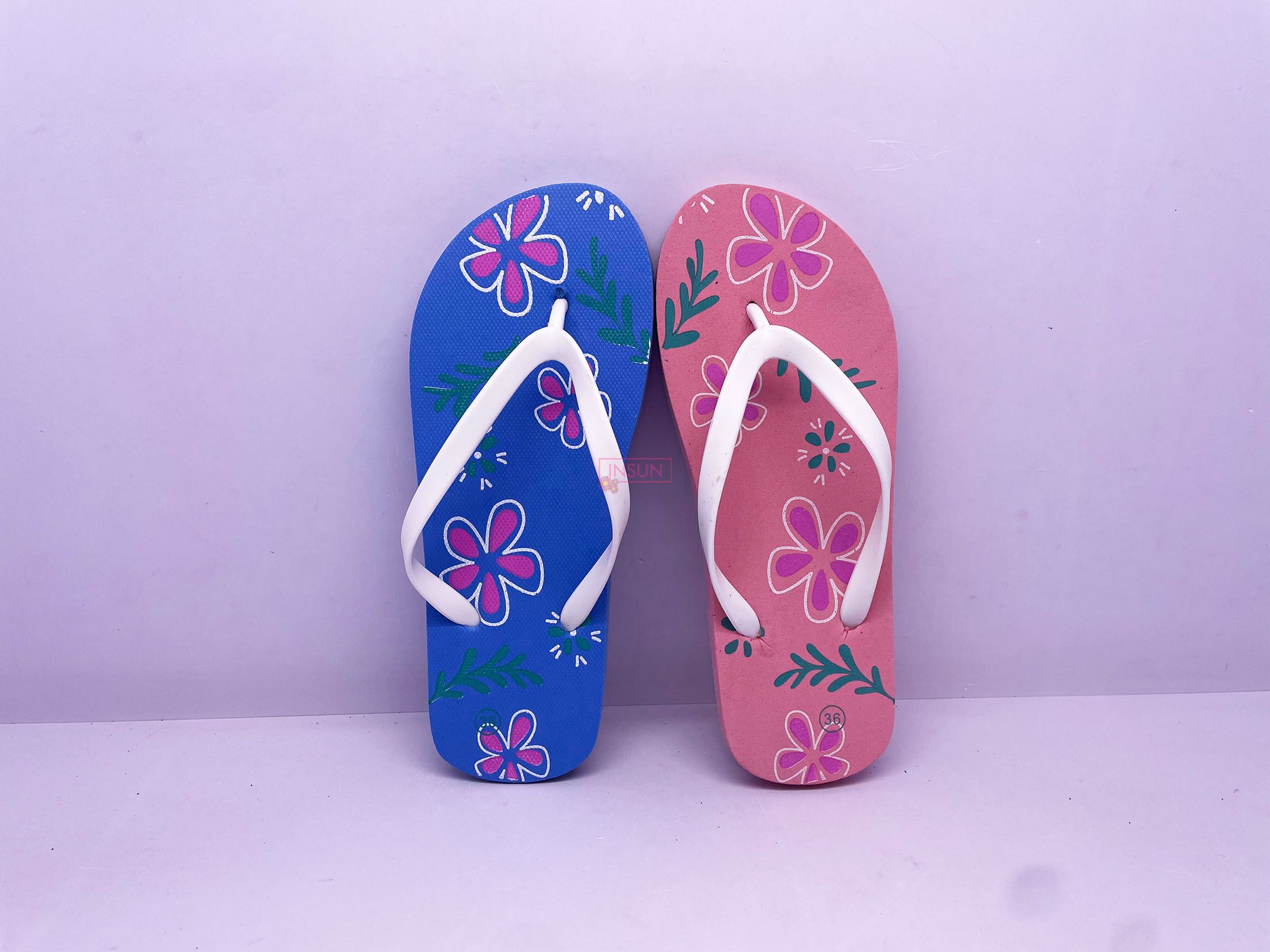 FLIP FLOPS