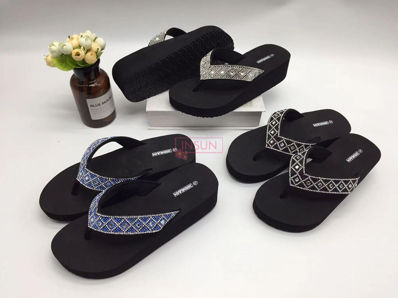 EVA SLIPPERS
