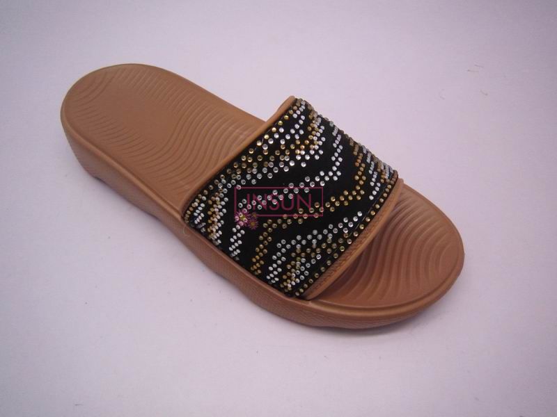 WOMEN SEPERATE INJECTION