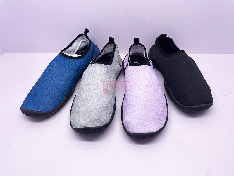 AQUA SHOES