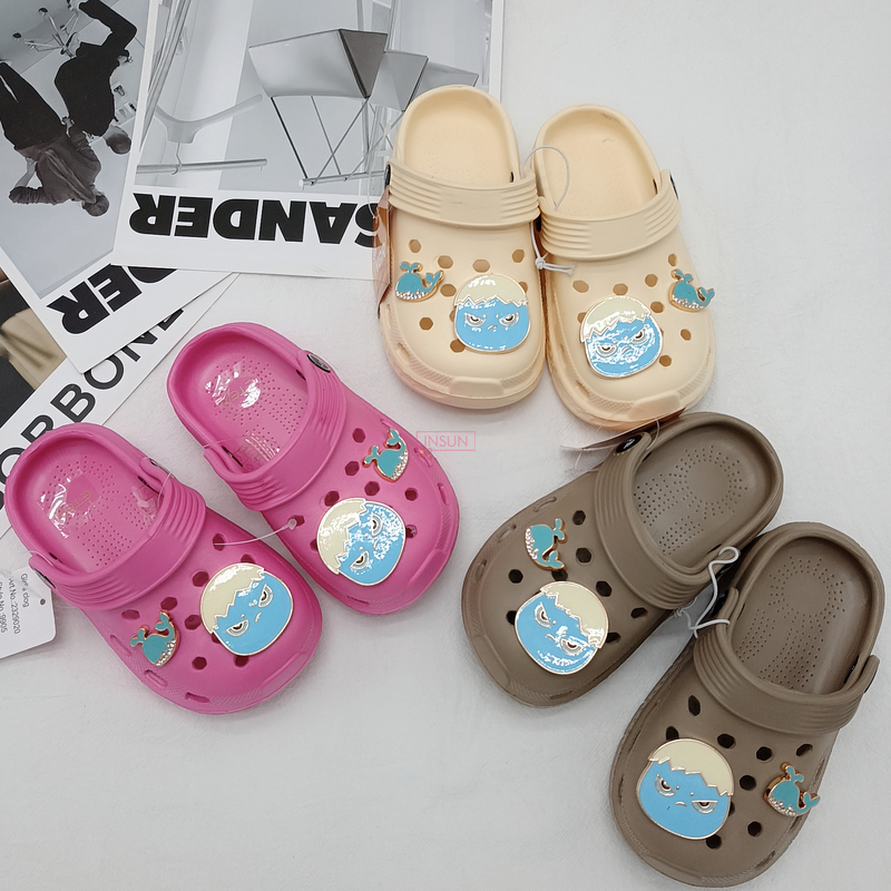 CHILD CLOGS
