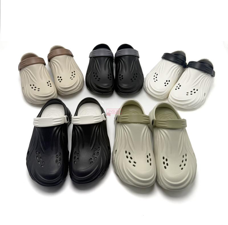 MEN CLOGS
