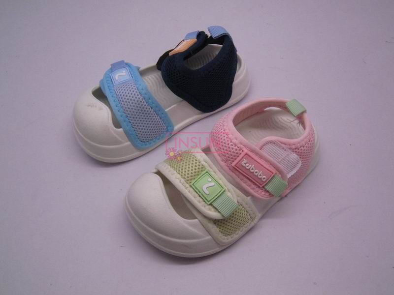 CHILD CLOGS
