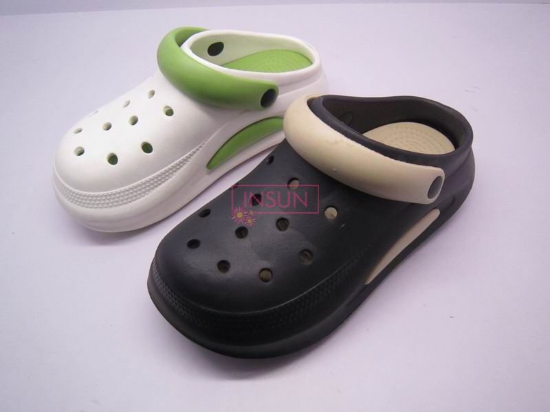 MEN CLOGS