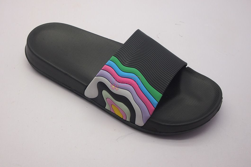 INJECTION SLIDE SLIPPERS
