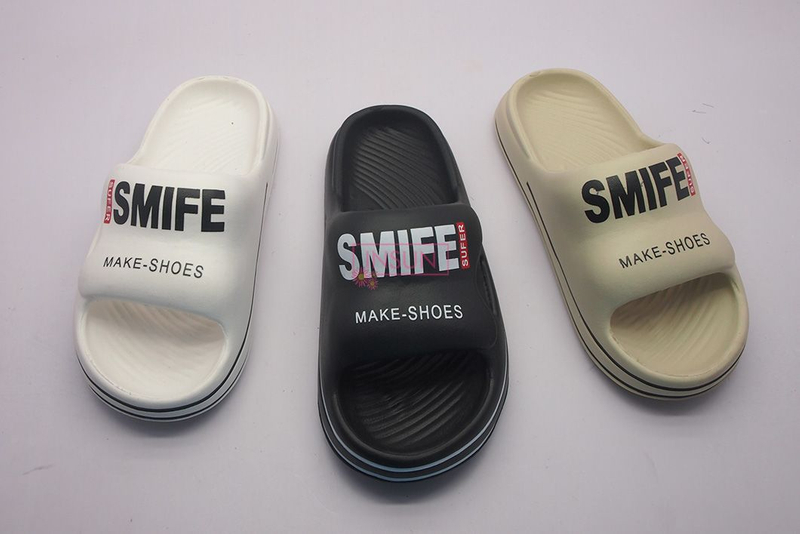 INJECTION SLIDE SLIPPERS