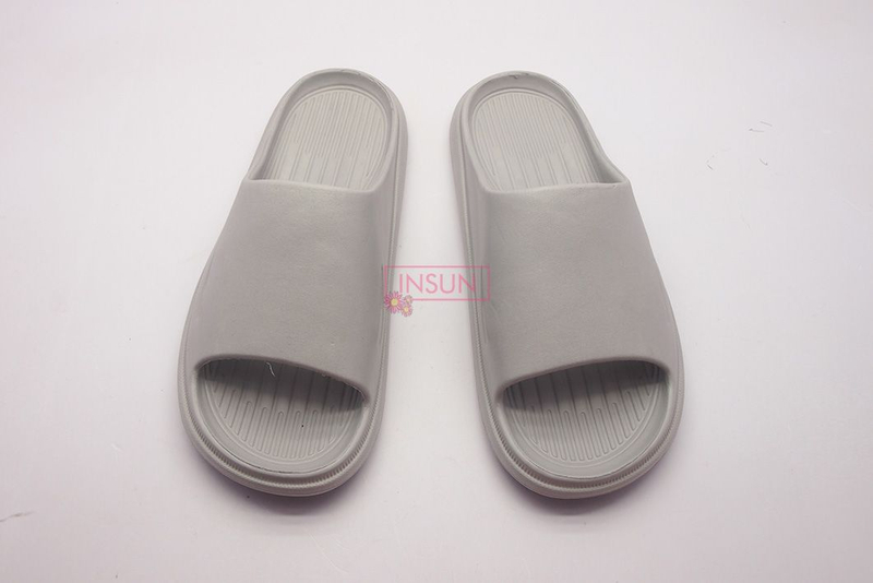 INJECTION SLIDE SLIPPERS