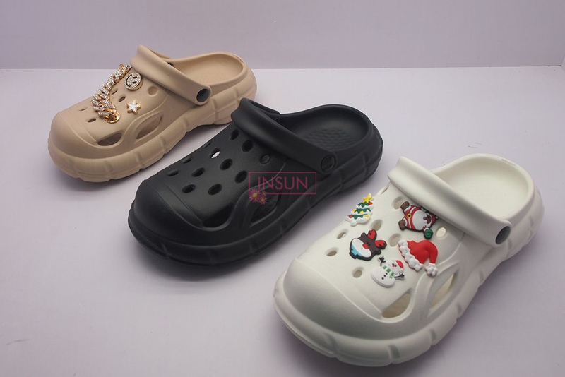 CLOGS