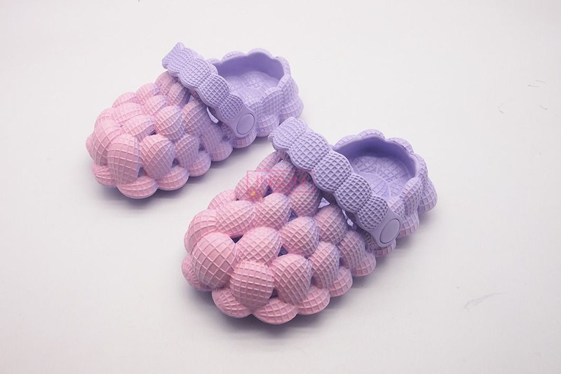 CLOGS