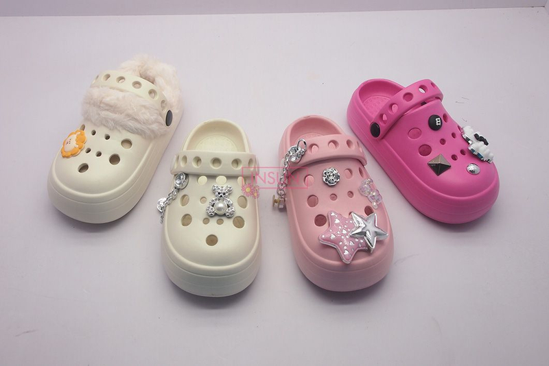 CLOGS